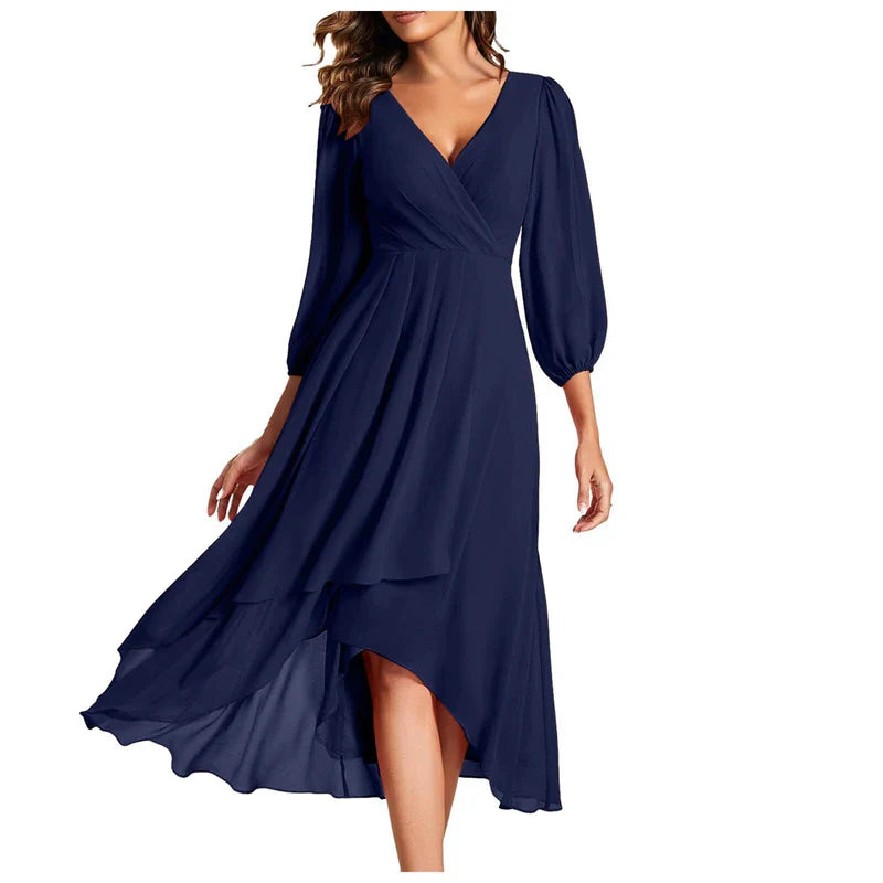 Victorina™ | Vestido elegante con dobladillo asimétrico y mangas fluidas. Un look refinado para cualquier ocasión